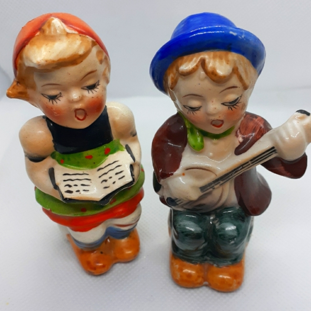 Vintage Early Made in Japan Salt & Pepper Shakers Girl Singing and Boy playing